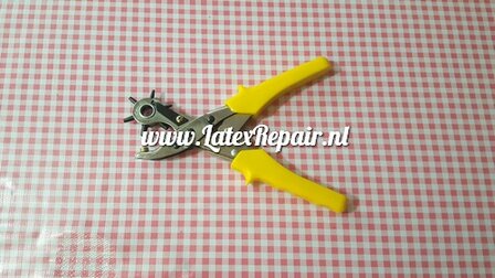 Hole punch yellow - used