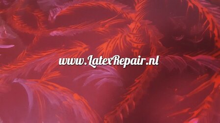 Latex - 40090 - Veren - met cool blacklight effect!