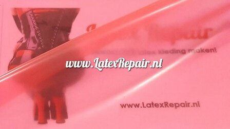 transparant pink latex