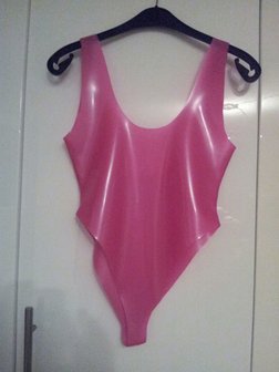 roze fuchsia latex body patroon