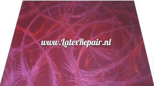 Latex - 40091 - Vegen - met cool blacklight effect!