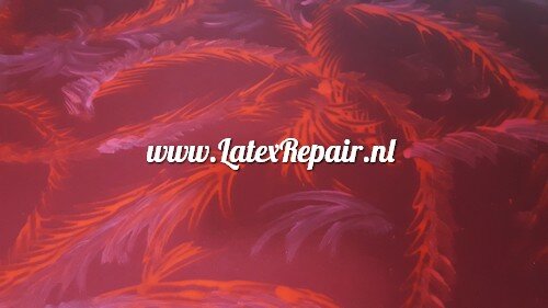 Latex - 40090 - Veren - met cool blacklight effect!