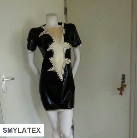 Zwart latex jurkje zelf maken repareren