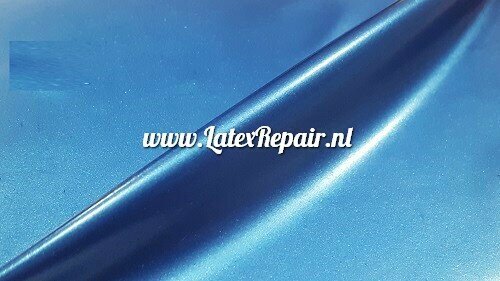 Latex 0.40 | metallic blue  &plusmn; 100 x 105 cm